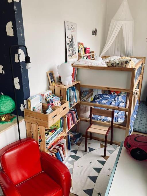 Paris : Appartement Familial Avec Parking Prive Clichy Εξωτερικό φωτογραφία