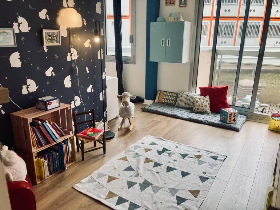 Paris : Appartement Familial Avec Parking Prive Clichy Εξωτερικό φωτογραφία